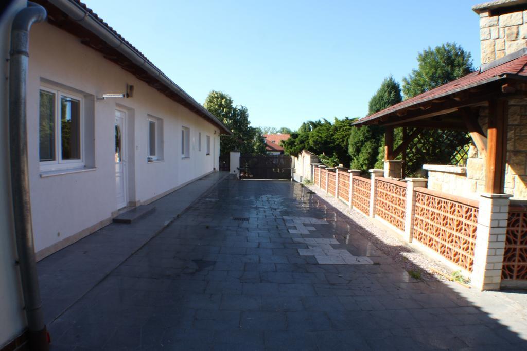 Apartmany Knezicky Exterior photo